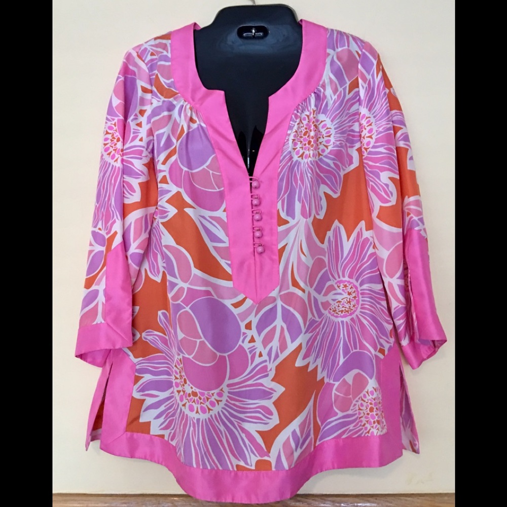 Pretty silk pink, orange, and violet Banana Republic Silk Top